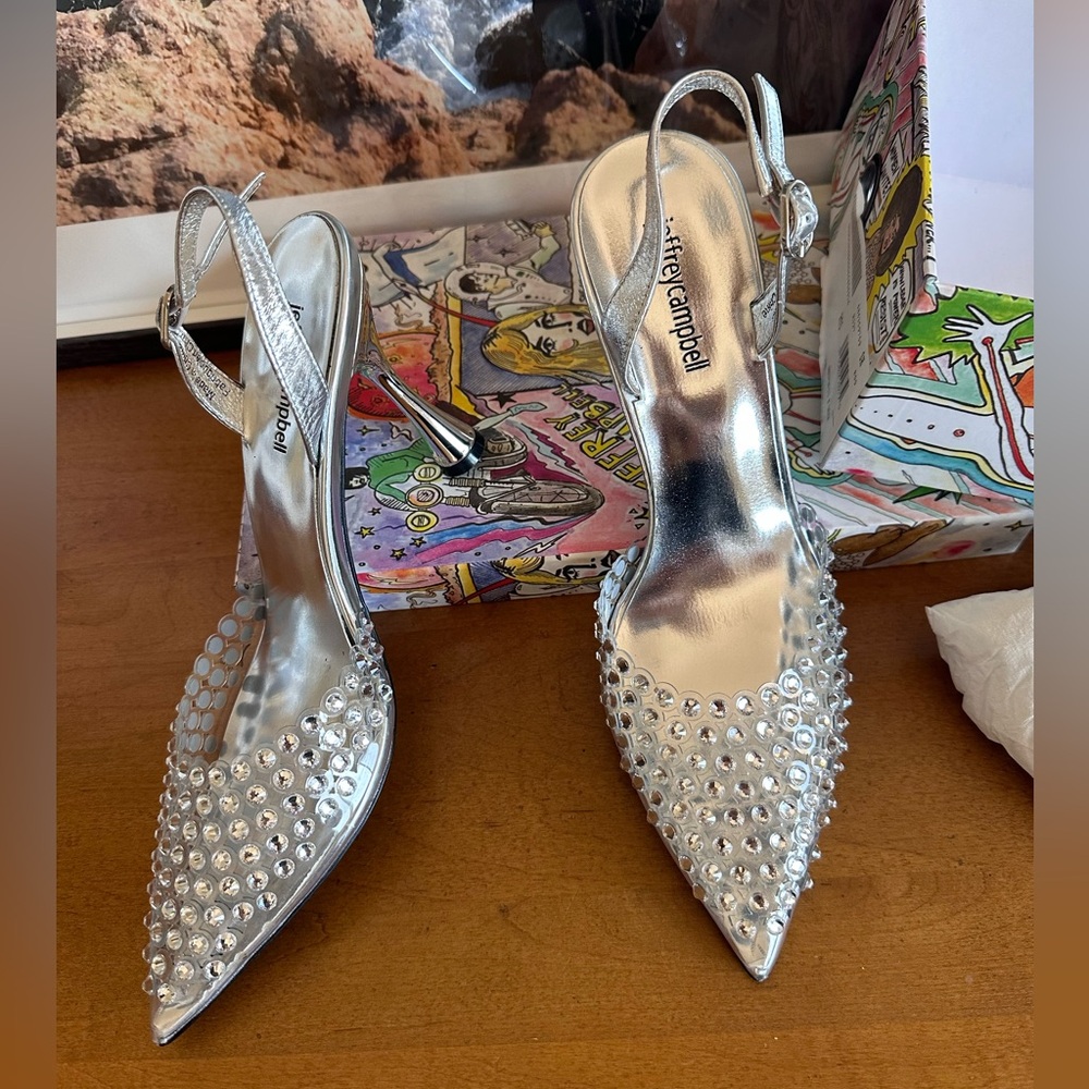 Shiner Slingback Rhinestone Pointed Toe Pump (Women)
Jeffrey Campbell